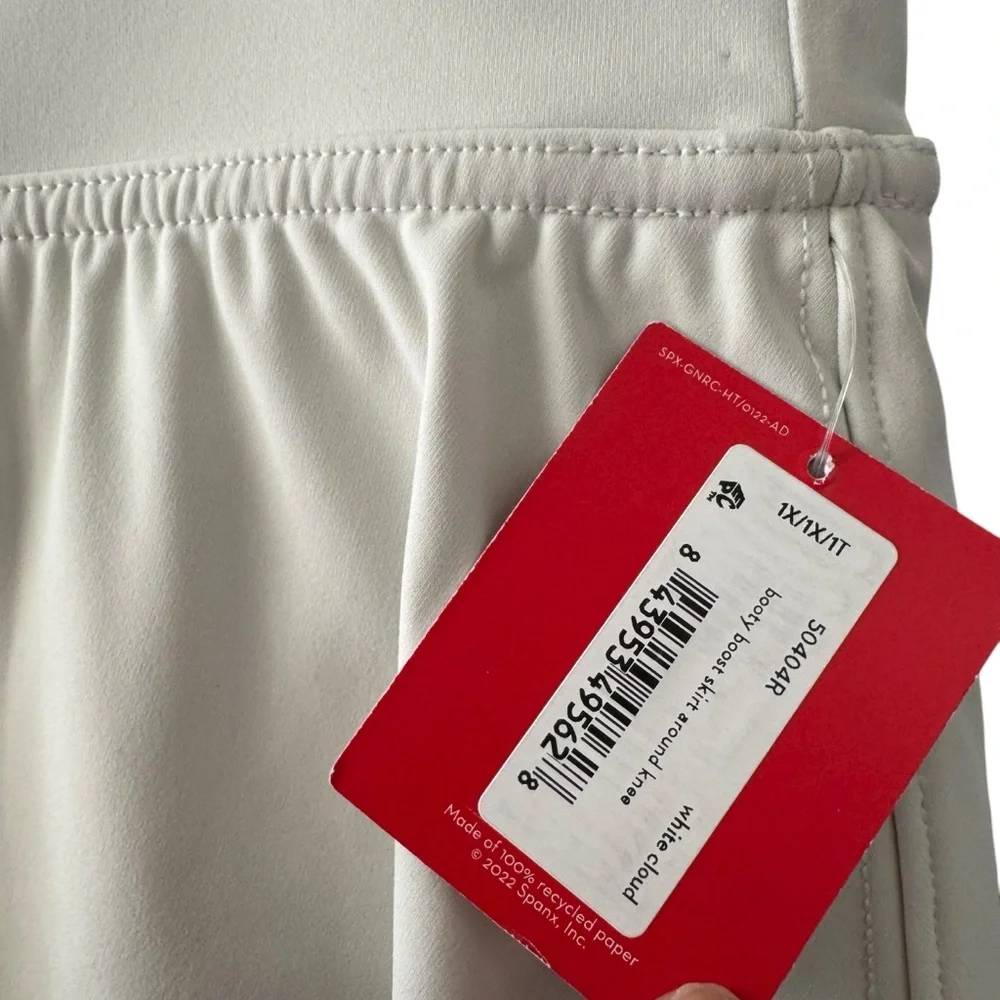 NEW SPANX Booty‎ Boost Skirt Around Knee Plus Size 1X White Cloud Sporty Workout